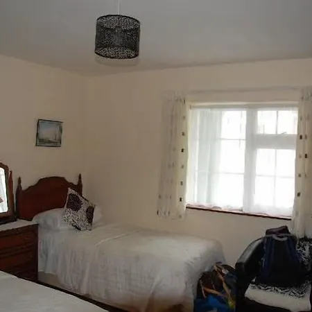 Salmon Leap Farm Hotel 3*