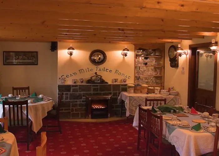 Salmon Leap Farm Hotel